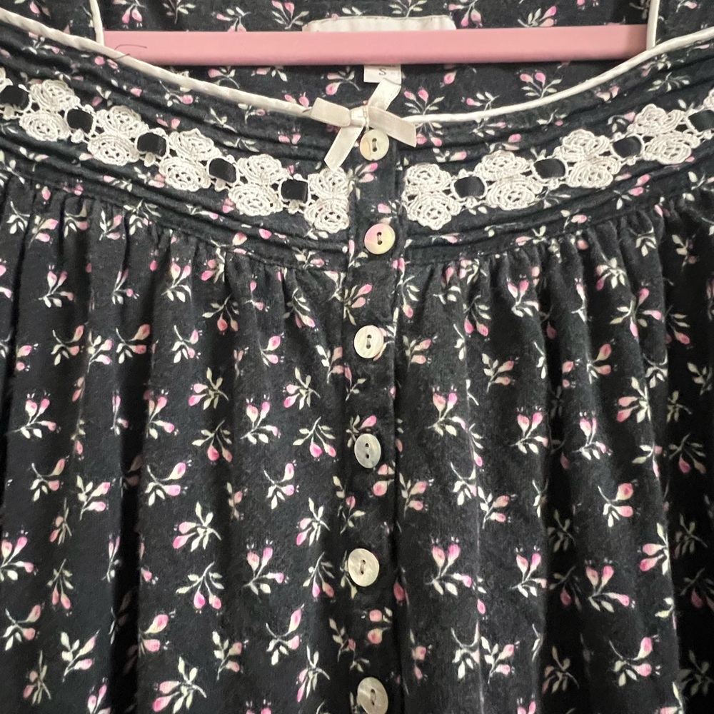 Eileen West Cotton Long Sleeve Nightgown Floral Black Pink Cottagecore Small - Picture 4 of 7